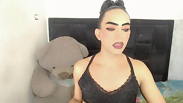 Michell Queen online show from 02-05-25, 02:08