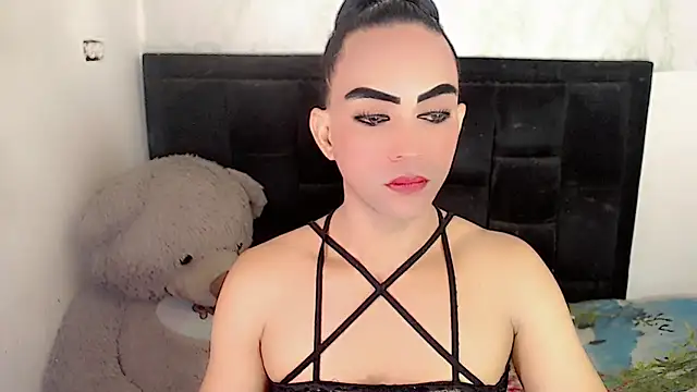 Michell Queen online show from 11-14-25, 06:34