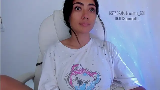 Snapshot of paula_brunette chatting on 12-03-24, 03:30 paula brunette online show from 12-03-24, 03:30