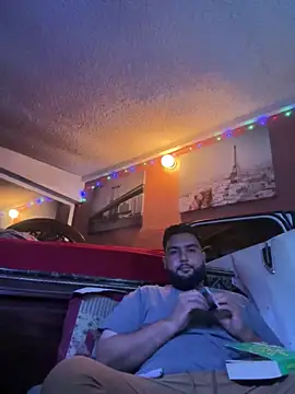 bigdickgio6923 online show from 04-05-26, 02:53