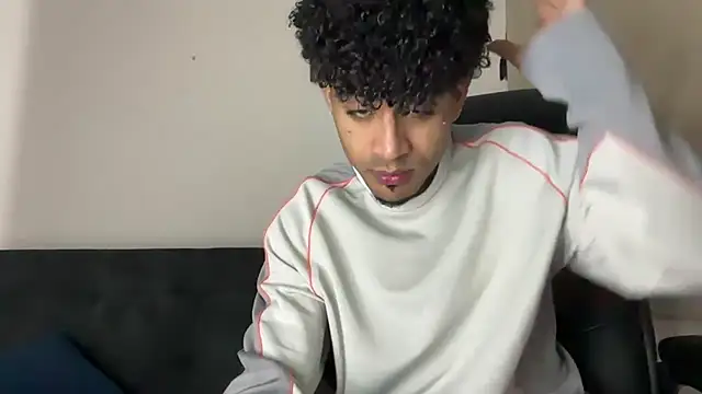 dominic brandd23 online show from 03-06-26, 12:07