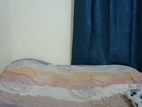 Kariselle- online show from 10-11-25, 07:23