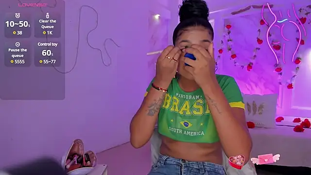 Snapshot of NastassjaCandy chatting on 02-19-25, 07:16 NastassjaCandy online show from 02-19-25, 07:16