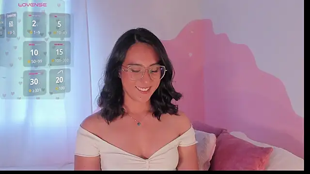 DaraBeckett online show from 04-07-26, 09:26