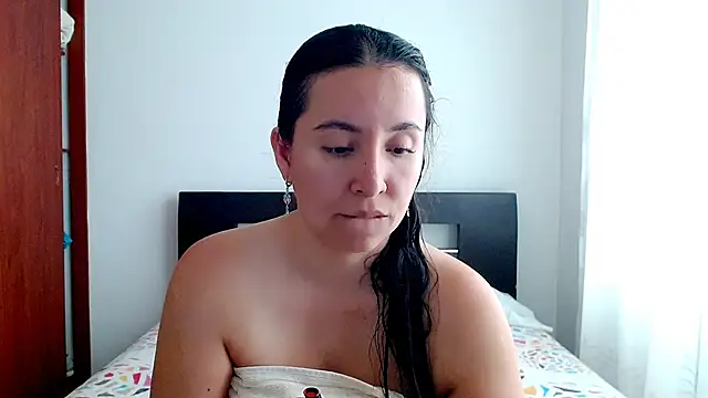 emely sexx20 online show from 10-02-25, 02:57