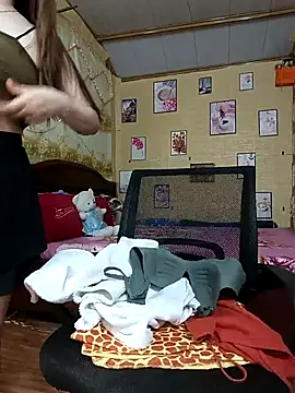 Snapshot of Lanian_99 chatting on 03-18-25, 11:41 Lanian 99 online show from 03-18-25, 11:41