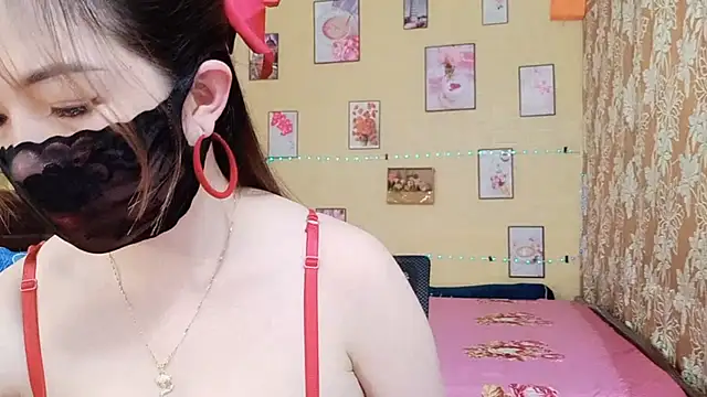 Snapshot of Lanian_99 chatting on 03-19-25, 11:06 Lanian 99 online show from 03-19-25, 11:06