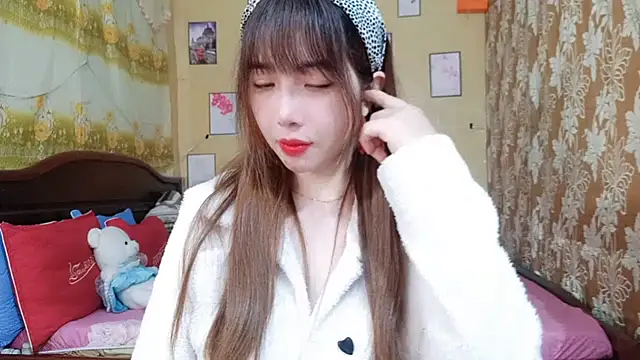 Snapshot of Lanian_99 chatting on 03-19-25, 10:20 Lanian 99 online show from 03-19-25, 10:20