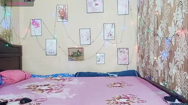 Snapshot of Lanian_99 chatting on 09-09-25, 11:48 Lanian 99 online show from 09-09-25, 11:48