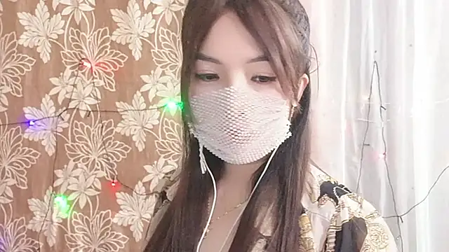 Snapshot of Lanian_99 chatting on 10-06-25, 12:24 Lanian 99 online show from 10-06-25, 12:24