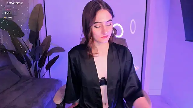 Snapshot of helen_ramsay chatting on 12-10-24, 08:38 helen ramsay online show from 12-10-24, 08:38