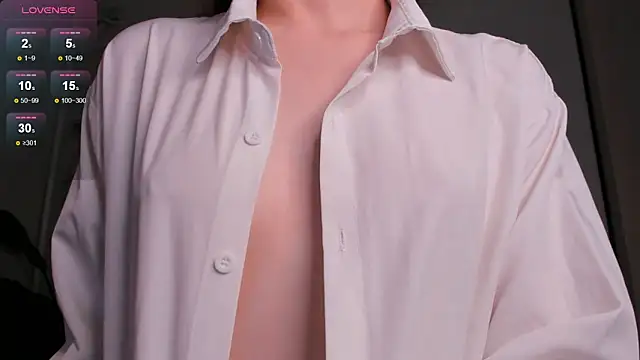 Snapshot of helen_ramsay chatting on 03-16-25, 04:12 helen ramsay online show from 03-16-25, 04:12