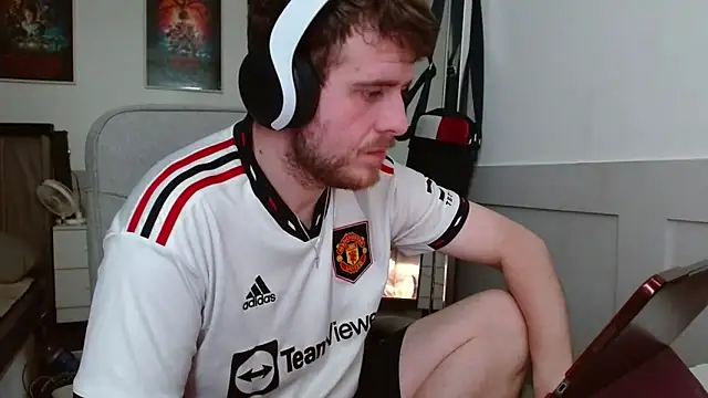 maxy49 online show from 11-30-25, 01:26