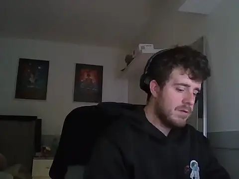 maxy49 online show from 12-15-25, 01:15