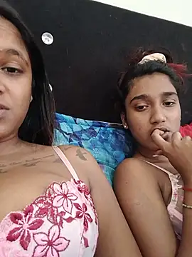 Snapshot of Indianqueen03 chatting on 07-05-26, 12:45 Indianqueen03 online show from 07-05-26, 12:45