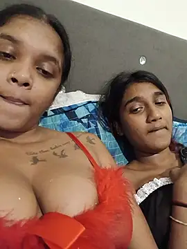 Snapshot of Indianqueen03 chatting on 07-17-26, 10:14 Indianqueen03 online show from 07-17-26, 10:14