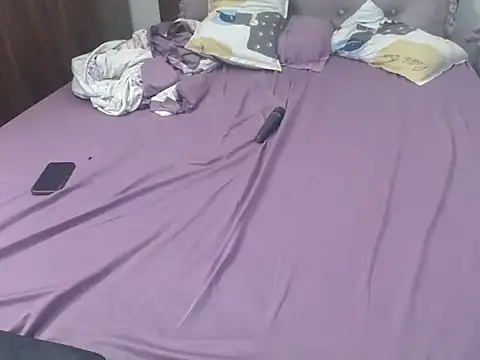 Mochi Soft online show from 12-02-25, 03:45