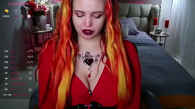 Snapshot of Miss_Maya_Mils chatting on 02-02-25, 07:09 Miss Maya Mils online show from 02-02-25, 07:09