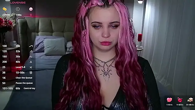 Snapshot of Miss_Maya_Mils chatting on 02-18-25, 01:10 Miss Maya Mils online show from 02-18-25, 01:10