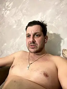 Snapshot of MaeltraJoy chatting on 01-14-26, 02:33 MaeltraJoy online show from 01-14-26, 02:33