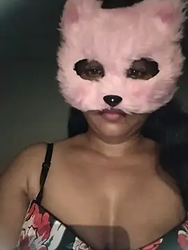 Snapshot of Sexygarl1024 chatting on 06-05-26, 09:53 Sexygarl1024 online show from 06-05-26, 09:53