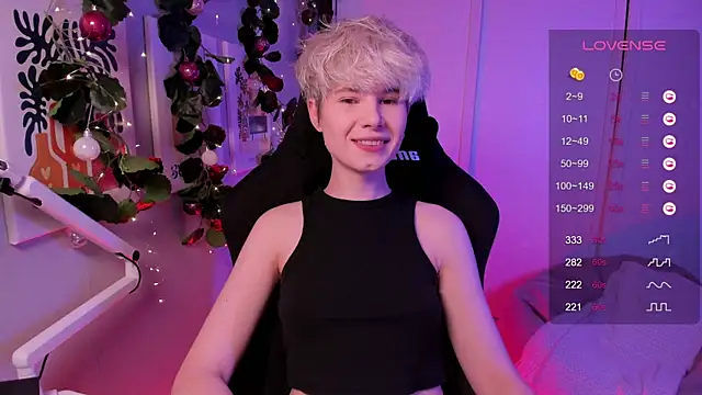 Snapshot of enigma_mia chatting on 12-09-24, 05:41 enigma mia online show from 12-09-24, 05:41