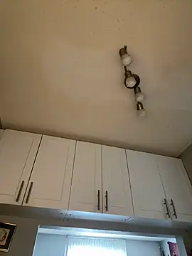 Your Paris online show from 02-21-25, 08:49