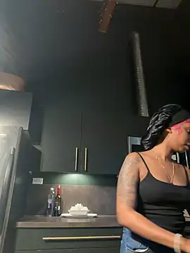 Your Paris online show from 02-07-26, 10:46