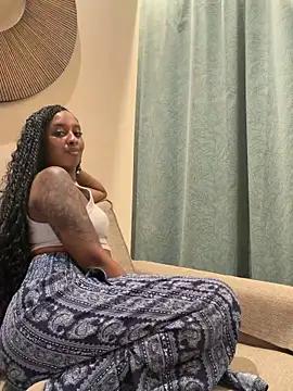 Your Paris online show from 04-14-26, 01:00