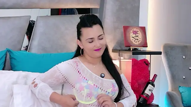 Evangeline Taylorr online show from 02-27-26, 07:25