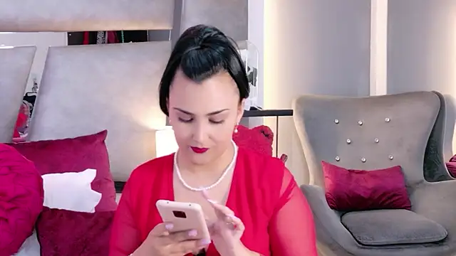 Snapshot of Evangeline_Taylorr chatting on 05-30-26, 08:17 Evangeline Taylorr online show from 05-30-26, 08:17