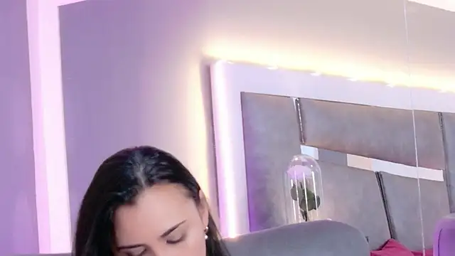 Evangeline Taylorr online show from 06-24-26, 02:27