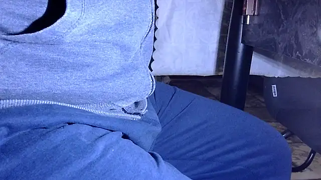 Snapshot of by-panic chatting on 01-09-25, 09:26 by-panic online show from 01-09-25, 09:26