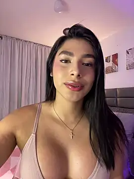 IsabelleFoxx  online show from 05-21-26, 12:50