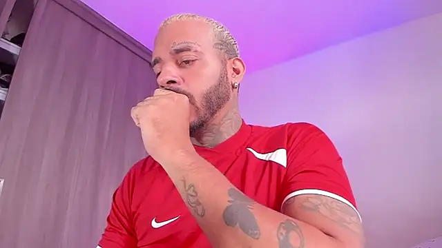 mulatos16 online show from 05-08-26, 04:45