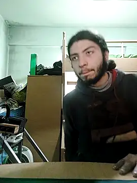 Snapshot of kleineid77 chatting on 03-01-25, 01:40 kleineid77 online show from 03-01-25, 01:40