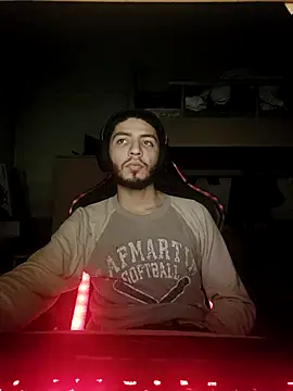 Snapshot of kleineid77 chatting on 02-03-26, 05:29 kleineid77 online show from 02-03-26, 05:29