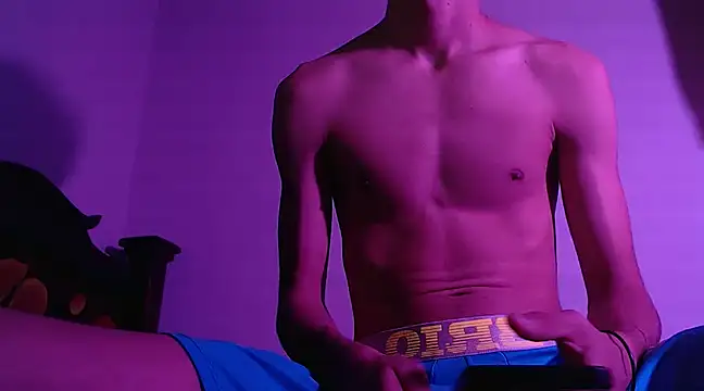 isaaclatino online show from 12-16-24, 09:24