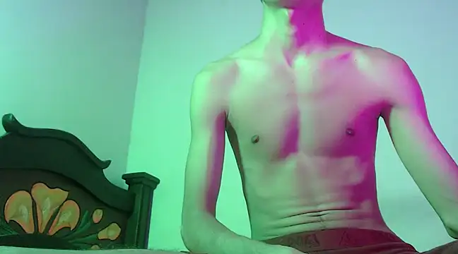 isaaclatino online show from 01-28-25, 05:54