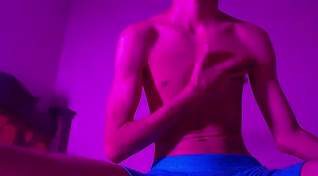 isaaclatino online show from 02-12-25, 04:23