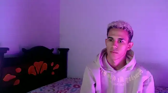 isaaclatino online show from 03-03-25, 06:48