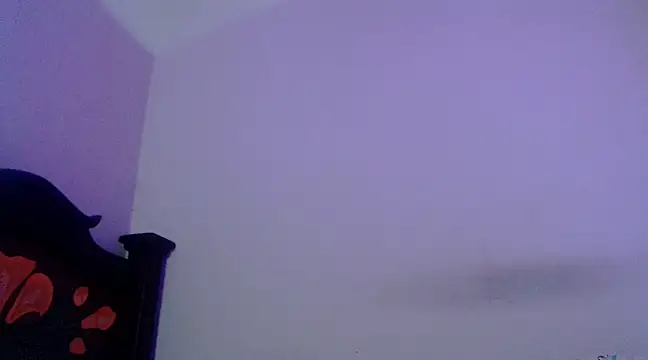 isaaclatino online show from 03-04-25, 03:44