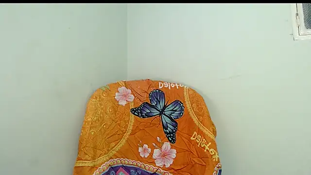 isaaclatino online show from 04-18-26, 12:36