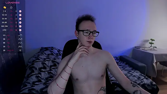 Alex silents online show from 02-23-25, 01:10