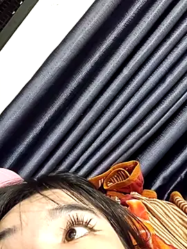 Berrysweet 68 online show from 03-21-25, 02:18