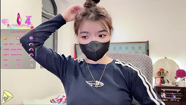 Snapshot of Berrysweet_68 chatting on 11-05-25, 02:28 Berrysweet 68 online show from 11-05-25, 02:28