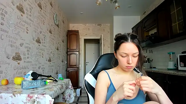 Snapshot of Adela_Vetta chatting on 03-01-25, 10:13 Adela Vetta online show from 03-01-25, 10:13