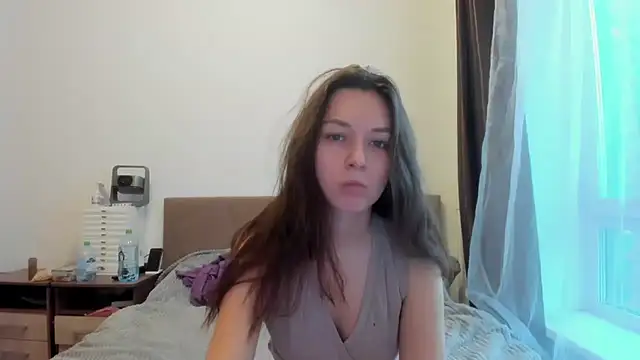 Snapshot of Adela_Vetta chatting on 11-29-25, 07:11 Adela Vetta online show from 11-29-25, 07:11