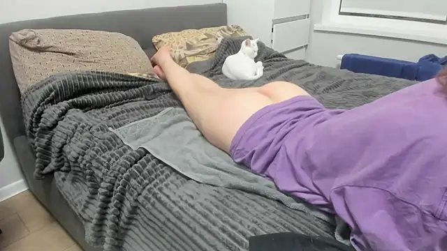 Adela Vetta online show from 04-17-26, 07:39