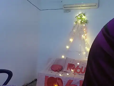 Baby Himanshi online show from 10-15-25, 07:08